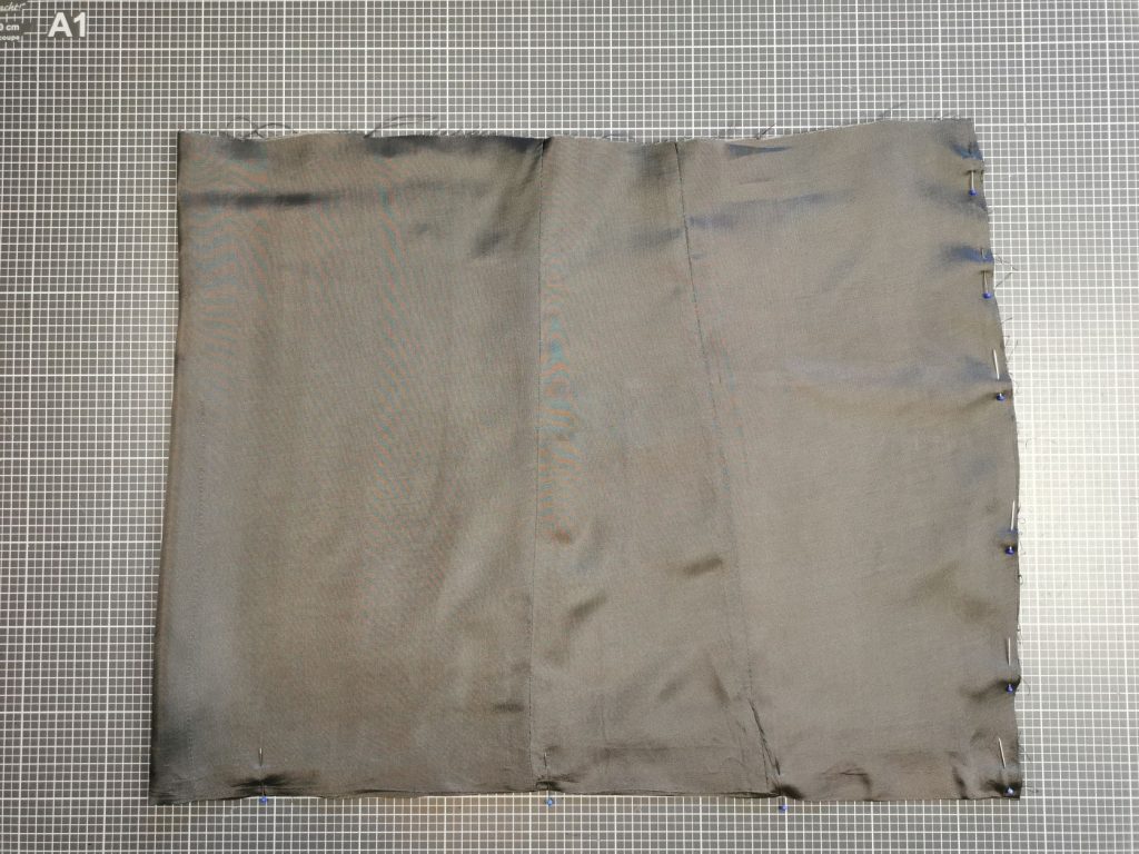 Futterstoff bereitlegen