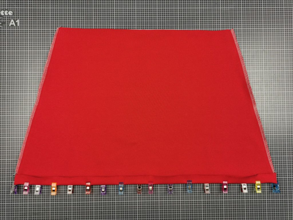 Saum stecken und nähen