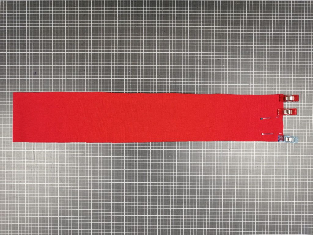 Bund zuschneiden und stecken mit Öffnung für Gummiband