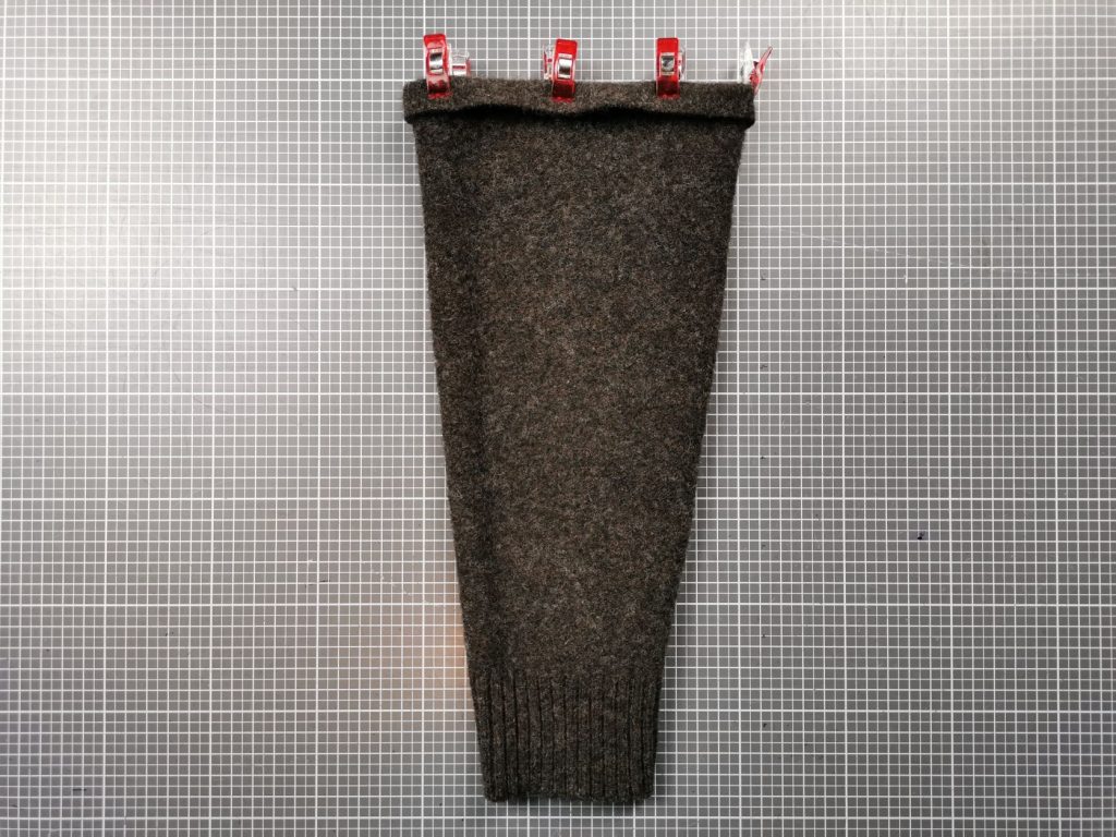 Stulpen: Saum umschlagen und festnähen